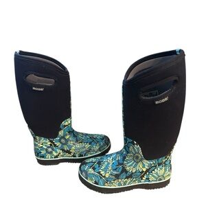 Bogs Blue Floral  Rain Boots